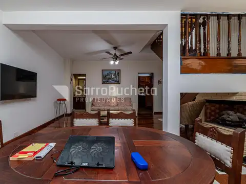 Depto Tipo Casa en Venta 40 años