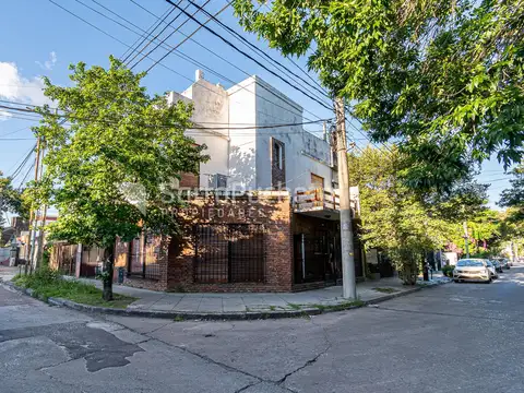 Vicente Casares  al 600 Villa Sarmiento