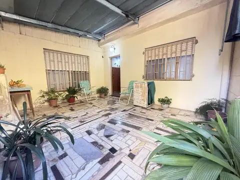 casa 2 dormitorios interna unica Belgrano
