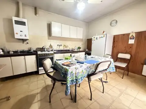 casa 2 dormitorios interna unica Belgrano