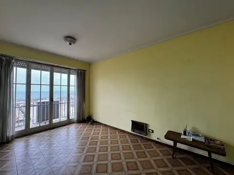 Venta departamento 4 ambientes con balcon, vista al mar, Torreon, Mar del Plata