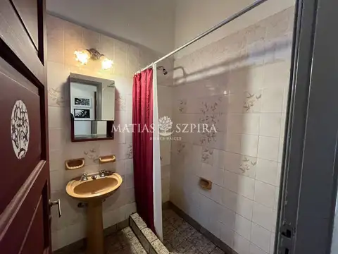 Depto Tipo Casa en Venta 60 años