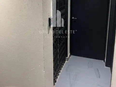 Galpon en Alquiler 24  mts Fondo