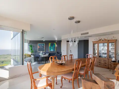Departamento en Venta con 2 cocheras