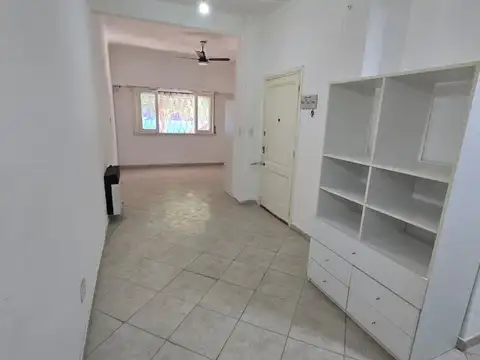 Depto Tipo Casa en Alquiler 51 años
