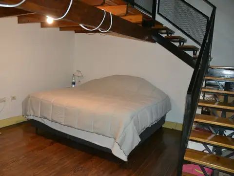 Depto Tipo Casa en Venta de 4 dormitorios