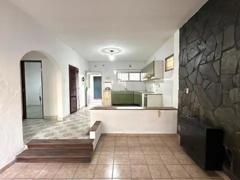 Depto Tipo Casa 3 ambientes con 1 baño