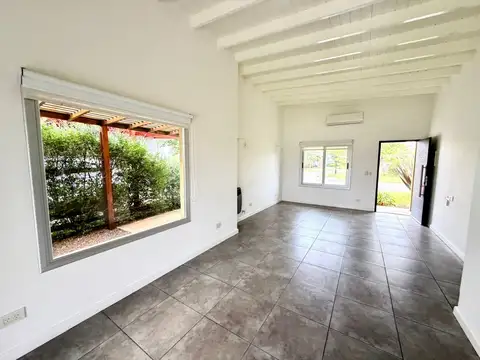 Casa en Alquiler de 3 dormitorios