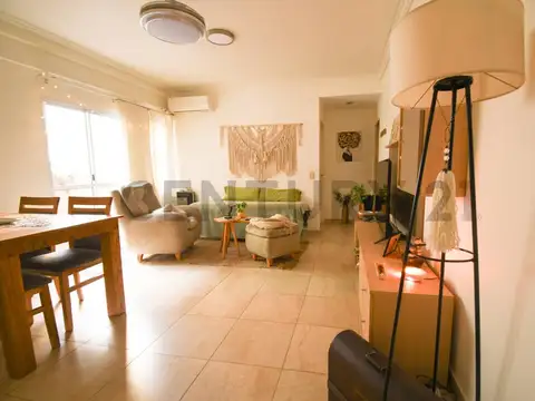 VENTA PH 2 AMB LUMINOSO CON PATIO EN MATADEROS!  BAJAS EXPENSAS!