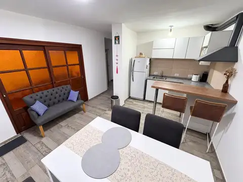 ALQUILER - CASA TRES AMBIENTES C/COCHERA - S. A. DE PADUA