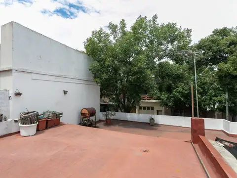 Casa en lote de 8.66 x 13