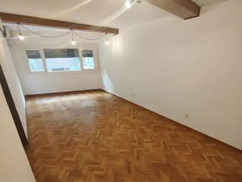 Depto Tipo Casa en Venta 46 años