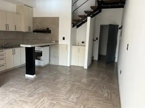 Departamento en Venta en Parque Chacabuco, USD 125.000