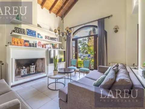 Casa en Venta en Club De Campo Pueyrredon, USD 360.000