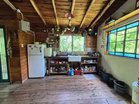 Casa 4 ambientes con 1 baño