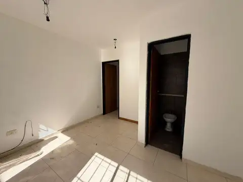 Depto Tipo Casa 2 ambientes con 1 baño
