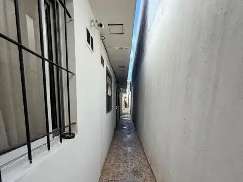 Depto Tipo Casa en Alquiler de 1 dormitorio