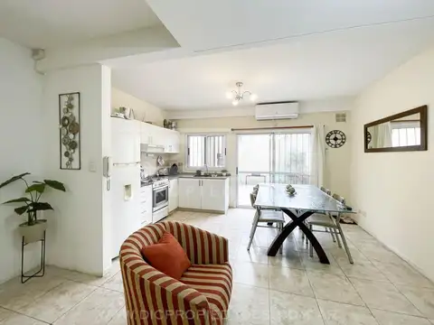 Casa en Venta en Olivos Uzal / Panamericana, USD 225.000