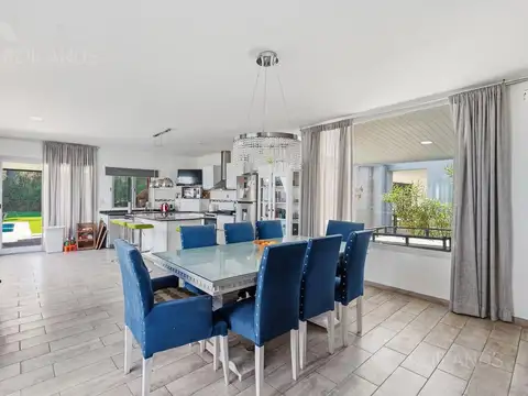 Casa en Venta en La Peregrina, USD 258.000