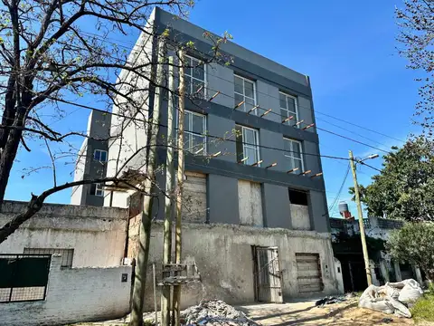Colonia Monte Grande 600