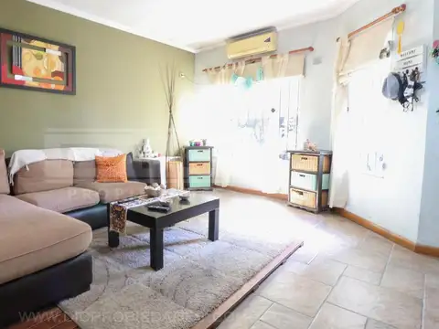 Saavedra al 3700 entre Viamonte y Manuel Garcia