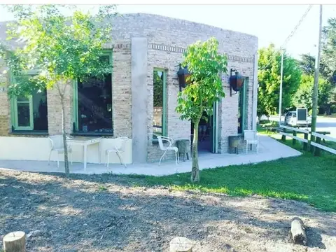 LOCAL CON VIVIENDA EN VILLARS, EXCELENTE UBICACION