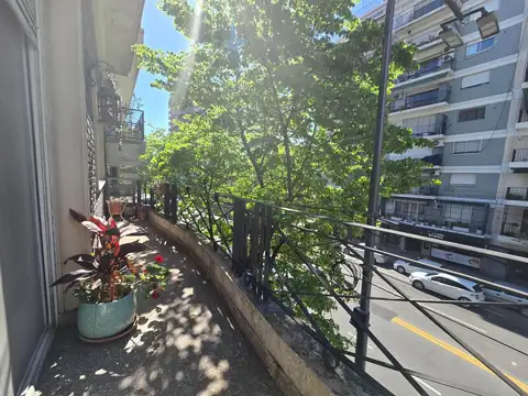Avenida Martín García 600, Piso 2°