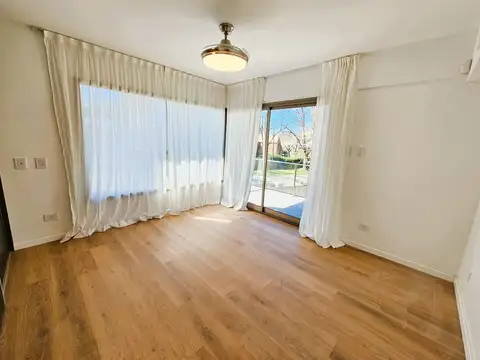 EXCELENTE CASA DE 3 DORMITORIOS  EN FUNES  2 PLANTAS  