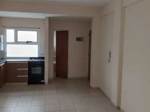 Departamento en alquiler en La Plata sobre Calle 117 y diagonal 73 [Cod: 5]