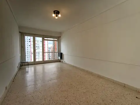 Diagonal Alberdi Sur 2300