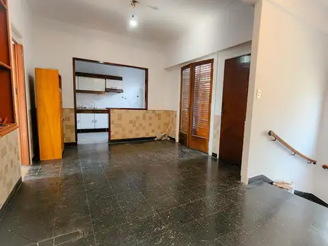PASAJE  BEIRO  al 900