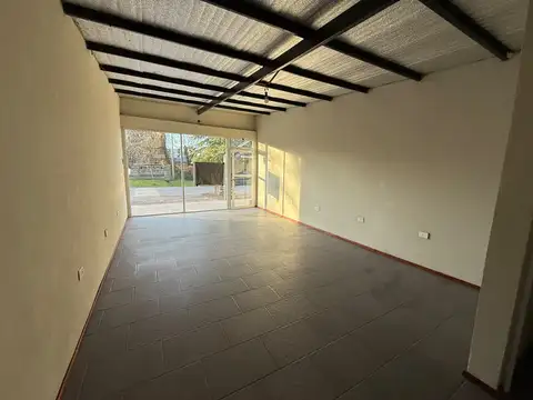 Local comercial en alquiler - Ibarlucea
