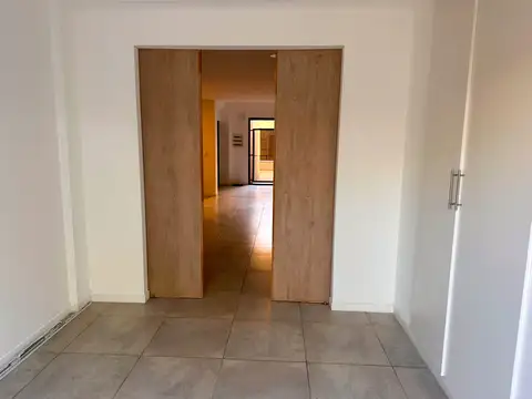 VENTA DEPARTAMENTO UN DORMITORIO CON PATIO CENTRO