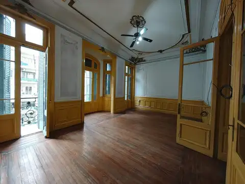 HOTEL EN VENTA EN MONSERRAT 290 M2 13 HAB
