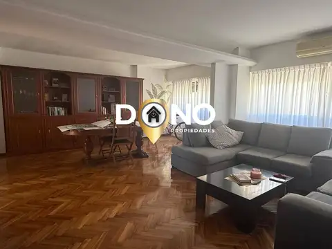 Departamento en Venta de 5 ambientes