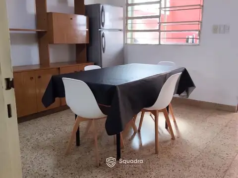 Casa Capitán Bermúdez dos dormis  living cocina comedor cochera gran jardïn