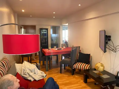Departamento en Alquiler con 1 cocheras