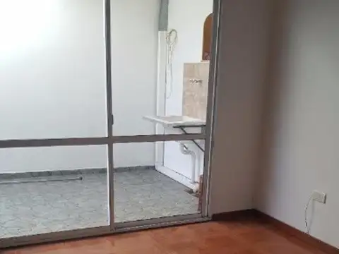 Departamento en Venta en Bernal Oeste, USD 52.000