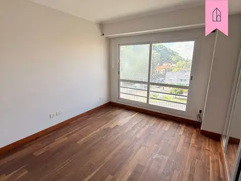 Departamento 4 ambientes con 2 baños