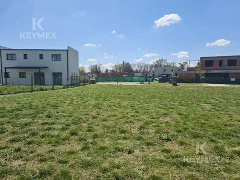 Terreno en Venta 30  mts Fondo