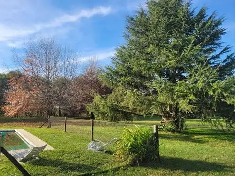 Quinta en venta - 2 Dormitorios 1 Baño - 10.000Mts2 - Lobos