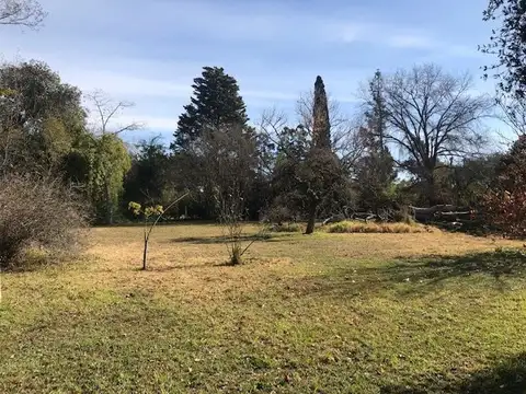 Terreno en Venta de 3537,7 m2