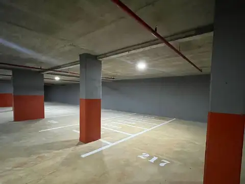 COCHERAS PRIVADAS CUBIERTAS - PERGAMINO 160 - FLORES