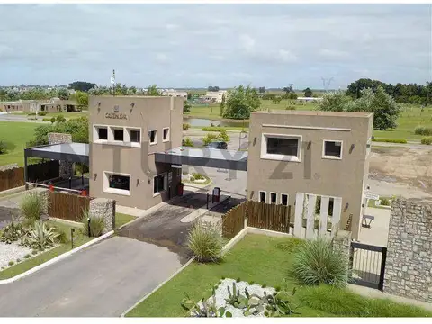 Terreno en Venta en Club de campo Cruz del Sur, USD 40.000