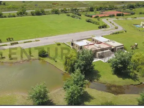 Terreno en Venta 40  mts Fondo