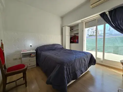 Depto Tipo Casa 4 ambientes con 2 baños