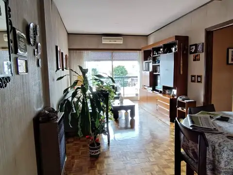 Departamento en Venta en Villa Pueyrredon, USD 190.000