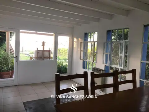 Casa 3 ambientes con 1 baño