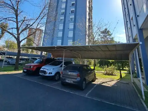 DEPARTAMENTO DE 3 AMB C/COCHERA DESCUBIERTA EN COMPLEJO