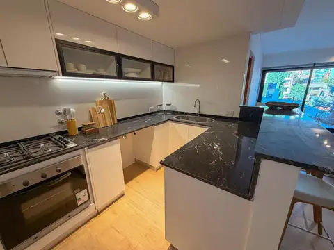 Departamento en venta en Lourdes, Rosario, 2 dormitorios c/patio y amenities